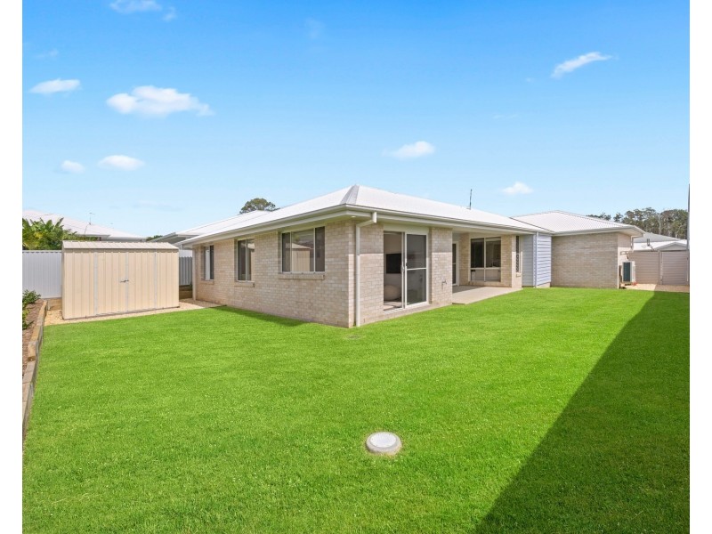 6 Seahorse Rise, Lake Cathie NSW 2445