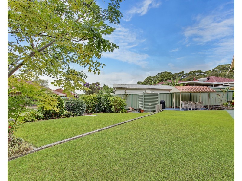 49 Peach Grove, Laurieton NSW 2443