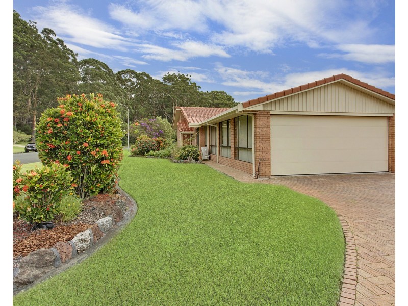 49 Peach Grove, Laurieton NSW 2443