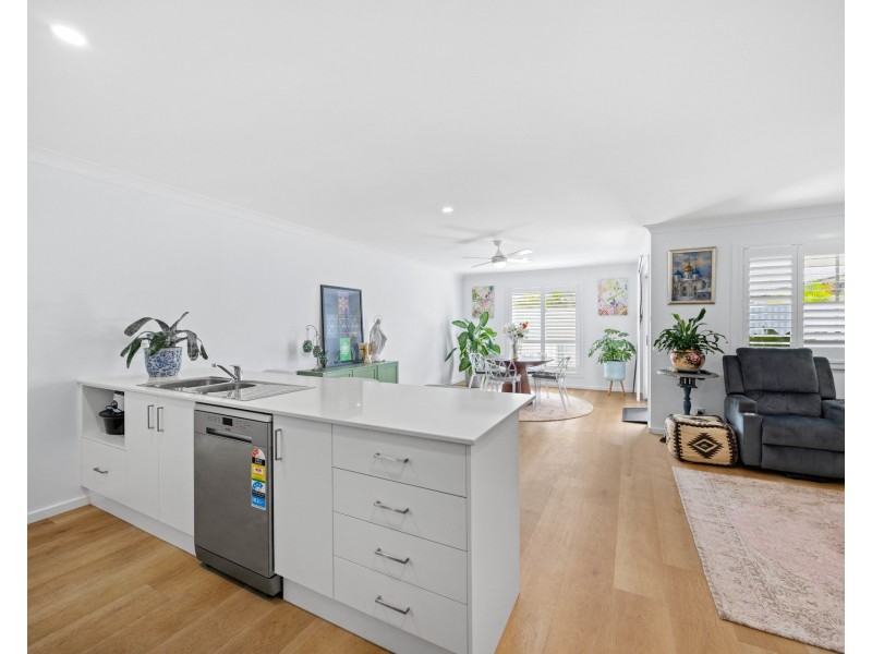 1B Dominica Street, Lake Cathie NSW 2445