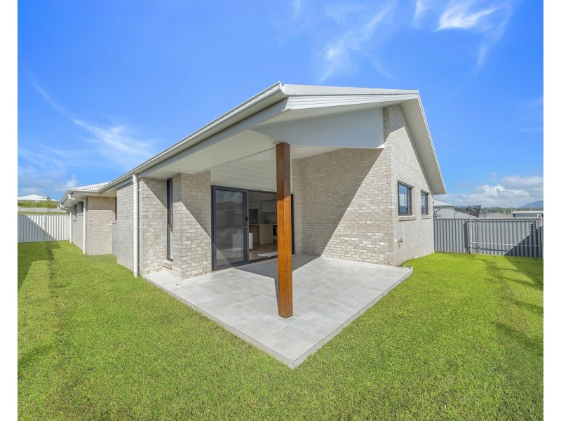 4 Anegada Road, Lake Cathie NSW 2445