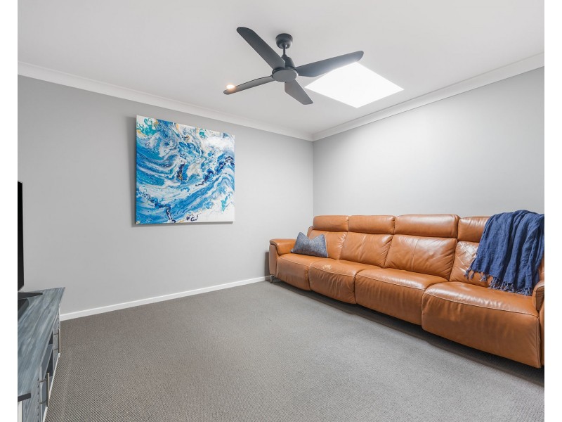 15 Antigua Avenue, Lake Cathie NSW 2445