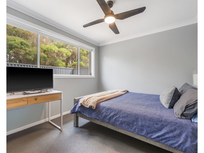 15 Antigua Avenue, Lake Cathie NSW 2445