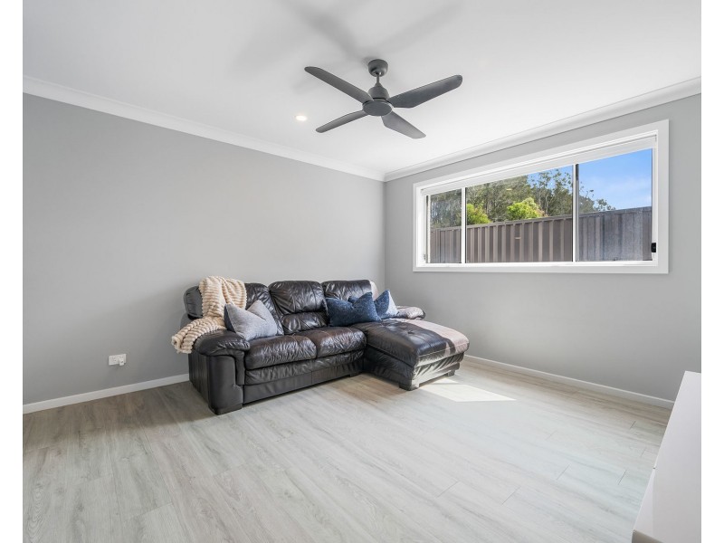 15 Antigua Avenue, Lake Cathie NSW 2445