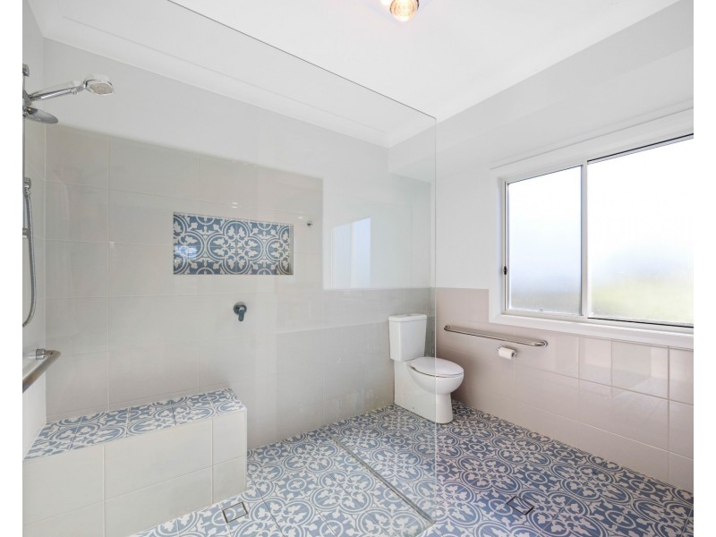 8 Golden Grove, Dunbogan NSW 2443