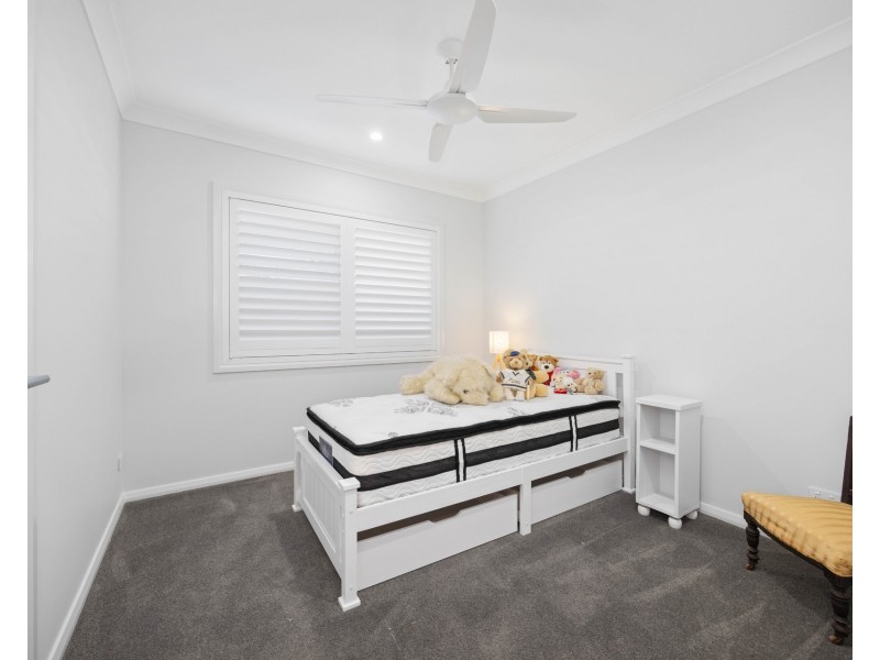 8 Golden Grove, Dunbogan NSW 2443