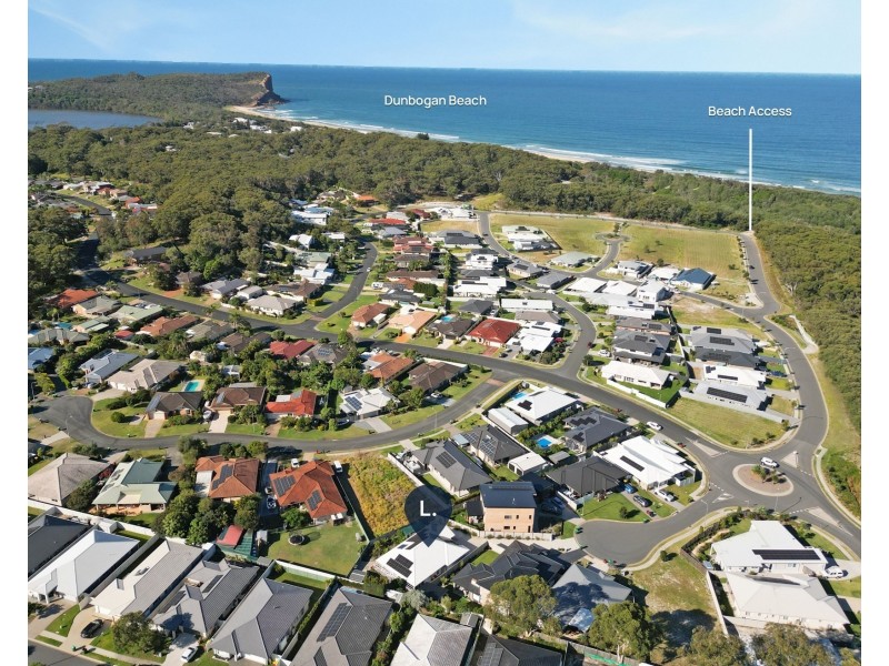 8 Golden Grove, Dunbogan NSW 2443