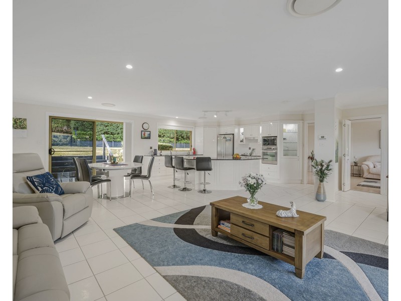 31 Brotherglen Drive, Kew NSW 2439