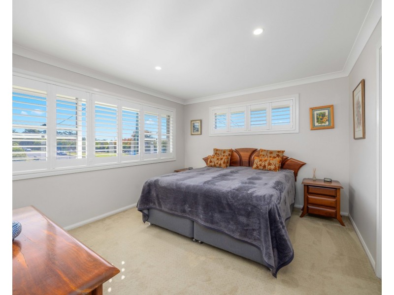 16 Seymour Street, Laurieton NSW 2443