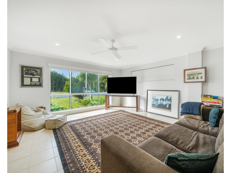 16 McLennan Street, Laurieton NSW 2443