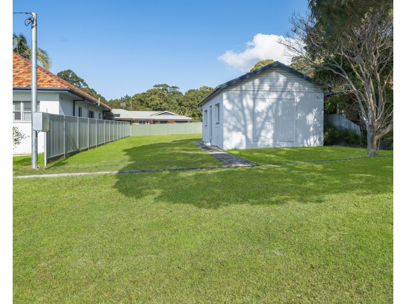 20 Laurie Street, Laurieton NSW 2443