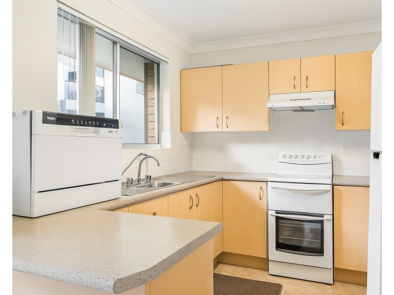 2/84 Lord Street, Laurieton NSW 2443