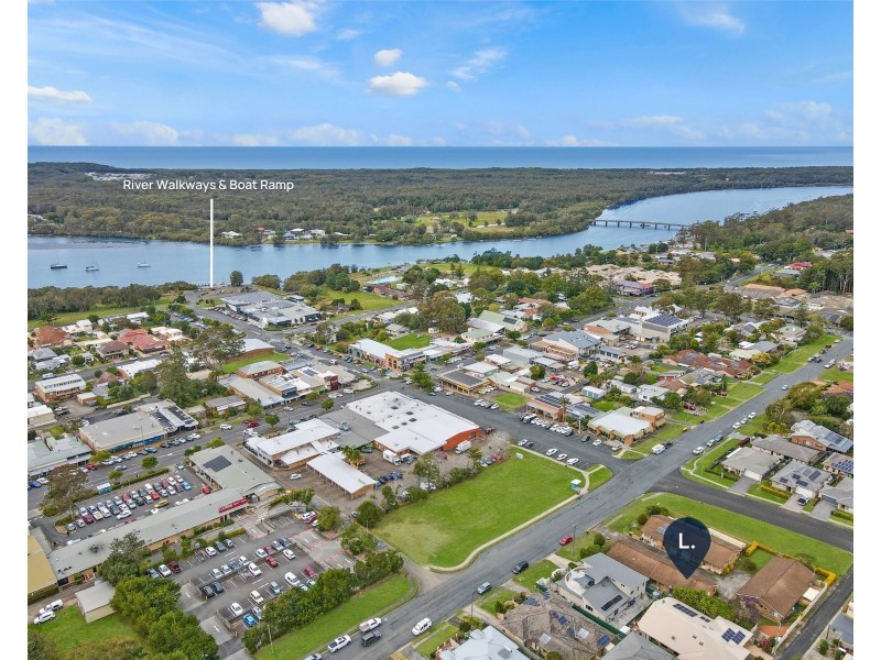 2/84 Lord Street, Laurieton NSW 2443