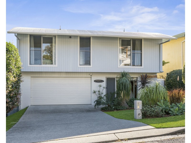 2B First Avenue, Bonny Hills NSW 2445
