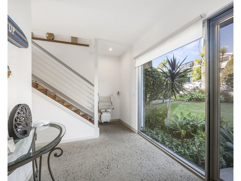 2B First Avenue, Bonny Hills NSW 2445