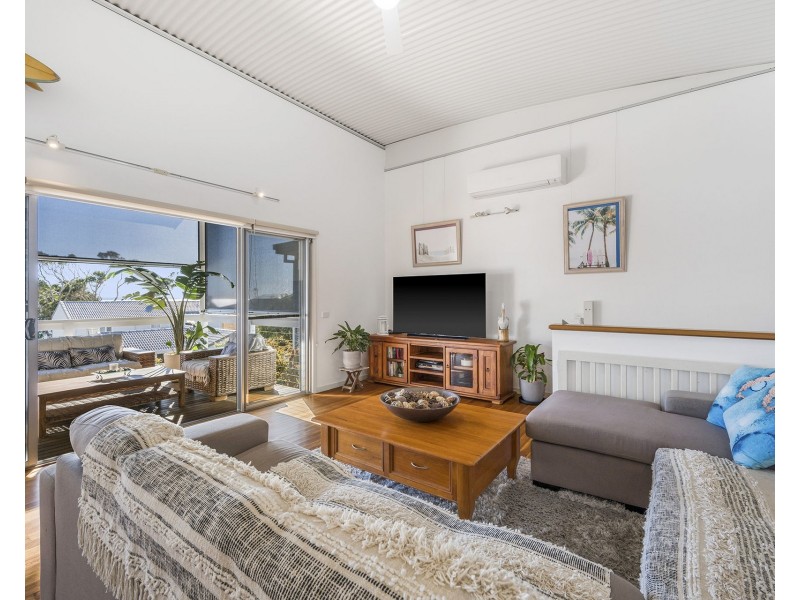 2B First Avenue, Bonny Hills NSW 2445