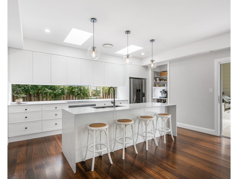 25 Marine Parade, Lake Cathie NSW 2445