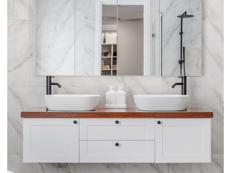 25 Marine Parade, Lake Cathie NSW 2445