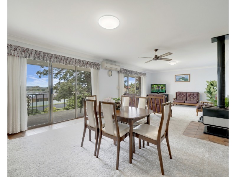 17 Peach Grove, Laurieton NSW 2443