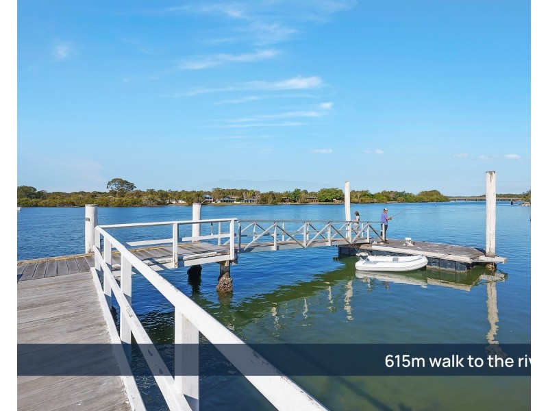17 Peach Grove, Laurieton NSW 2443