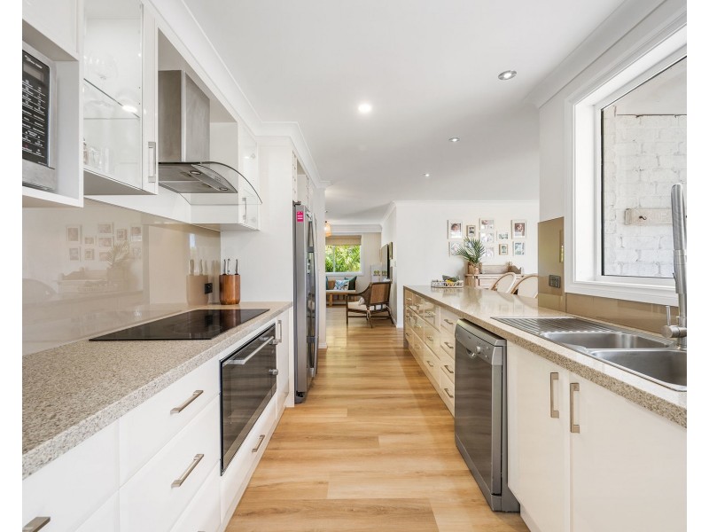 17 Seawind Chase, Bonny Hills NSW 2445