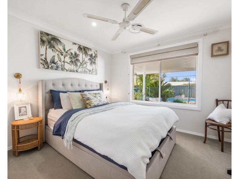 17 Seawind Chase, Bonny Hills NSW 2445