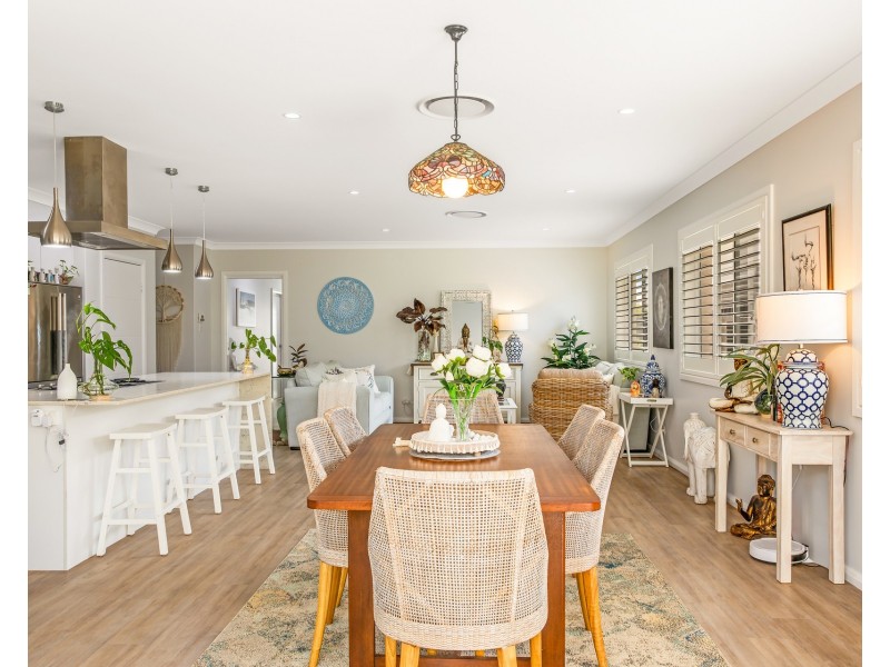 6 Aquarius Avenue, Lake Cathie NSW 2445