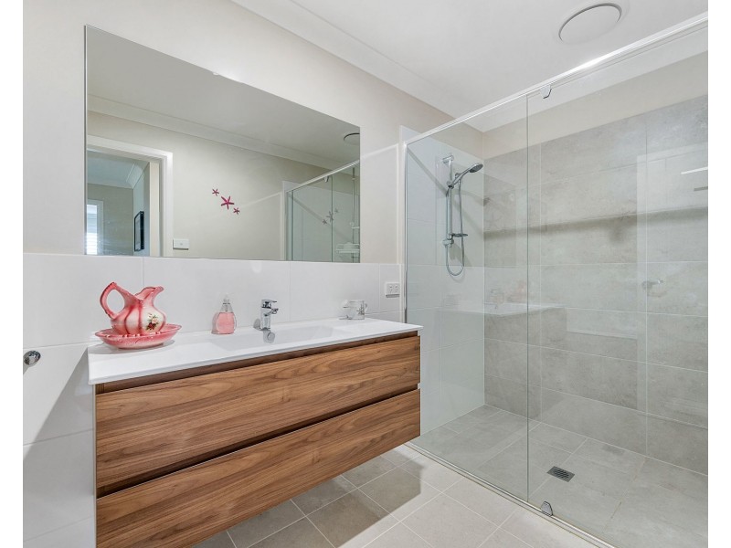 19B Whiting Way, Lake Cathie NSW 2445