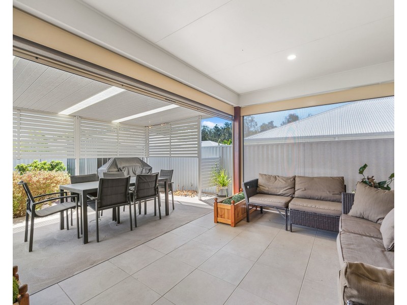 19B Whiting Way, Lake Cathie NSW 2445
