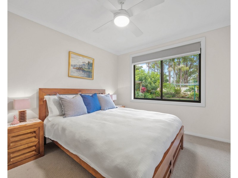 7 Fishermens Way, Lake Cathie NSW 2445