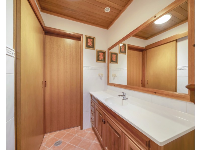3 Hope Close, Dunbogan NSW 2443