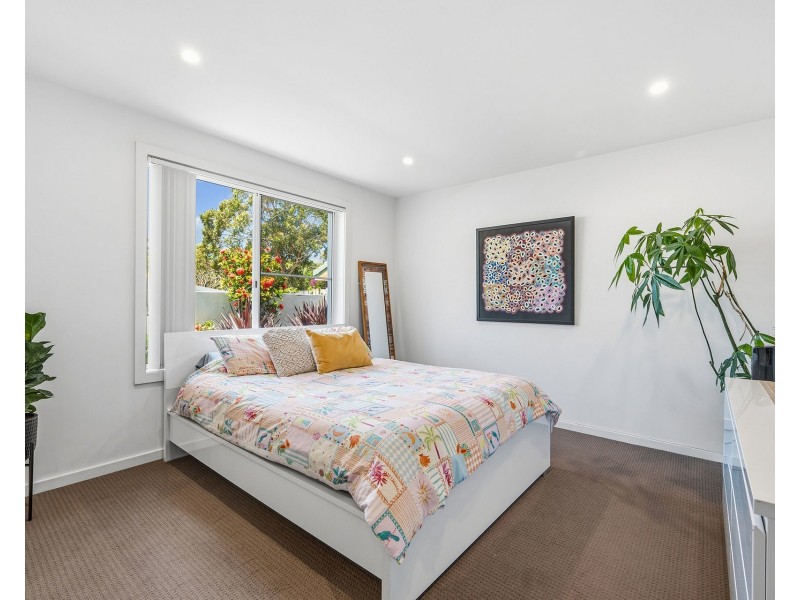 1 Macrae Street, Bonny Hills NSW 2445