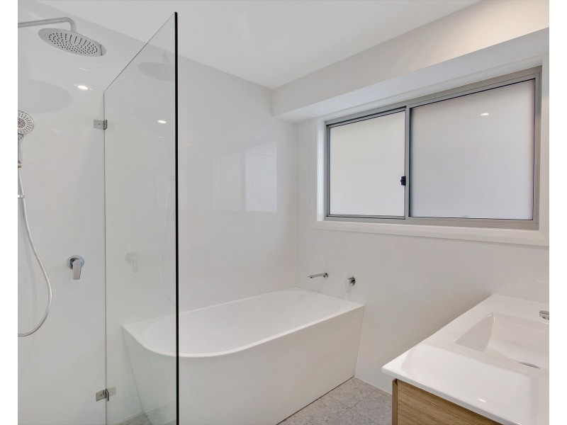 5 Antilles Way, Lake Cathie NSW 2445