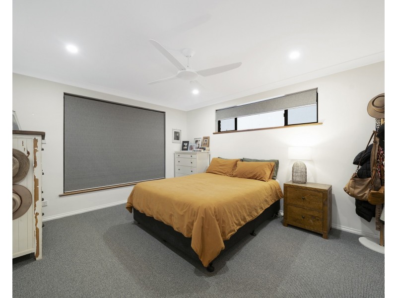 2 Waterview Crescent, West Haven NSW 2443