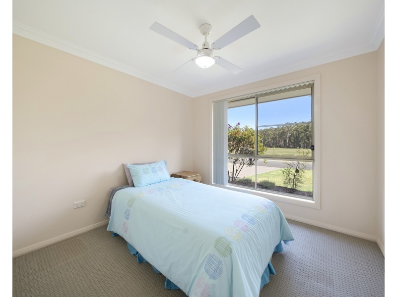 2/5 Bain Place, Bonny Hills NSW 2445
