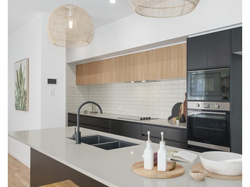36D Summer Circuit, Lake Cathie NSW 2445