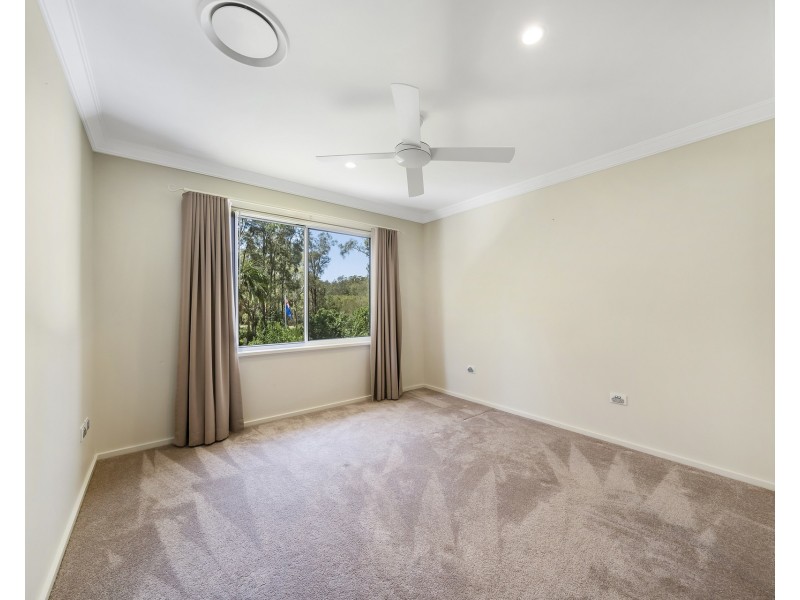 8 Longworth Road, Dunbogan NSW 2443