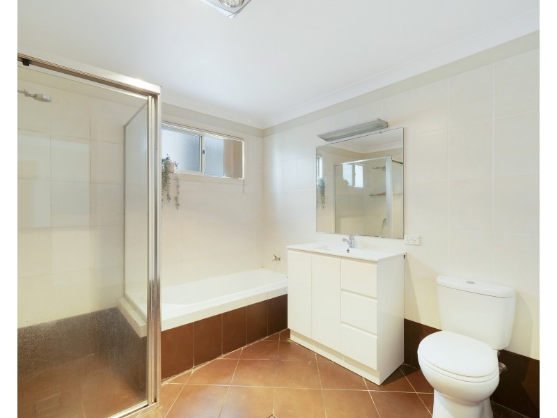 8 Longworth Road, Dunbogan NSW 2443