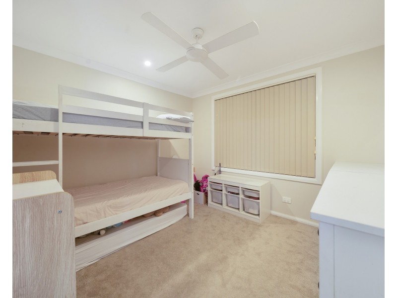 8 Longworth Road, Dunbogan NSW 2443