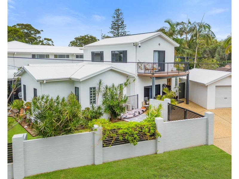 1 Boomerang Street, Lake Cathie NSW 2445