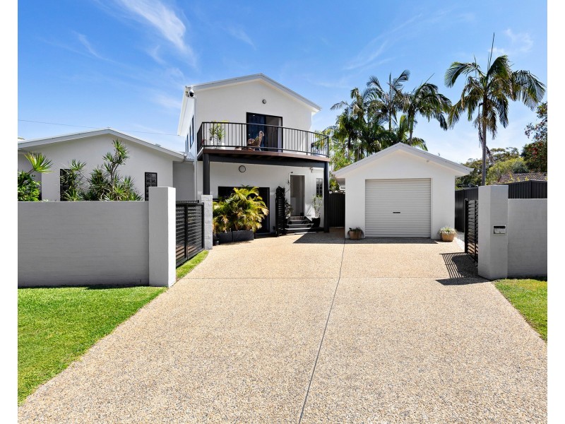 1 Boomerang Street, Lake Cathie NSW 2445