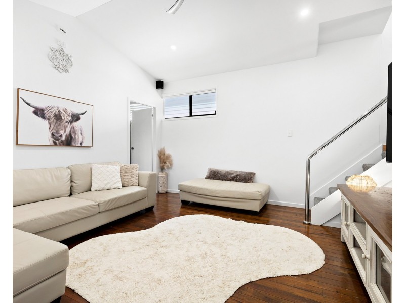 1 Boomerang Street, Lake Cathie NSW 2445