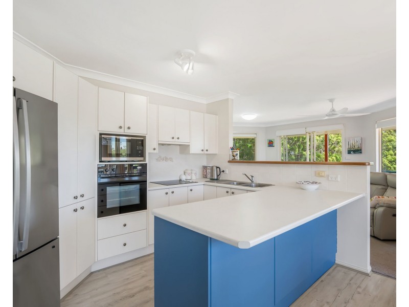 14 Waterview Crescent, West Haven NSW 2443