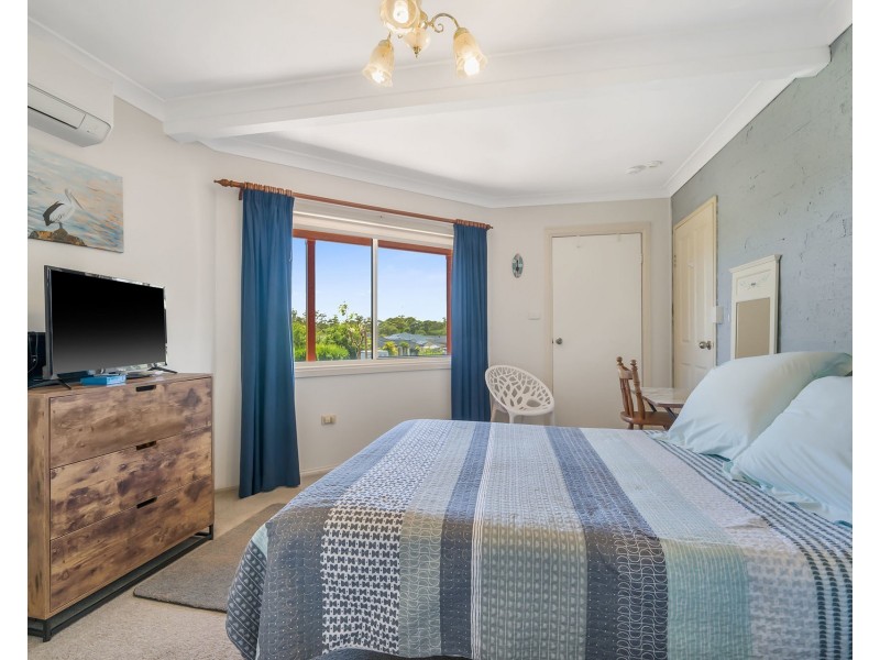 14 Waterview Crescent, West Haven NSW 2443