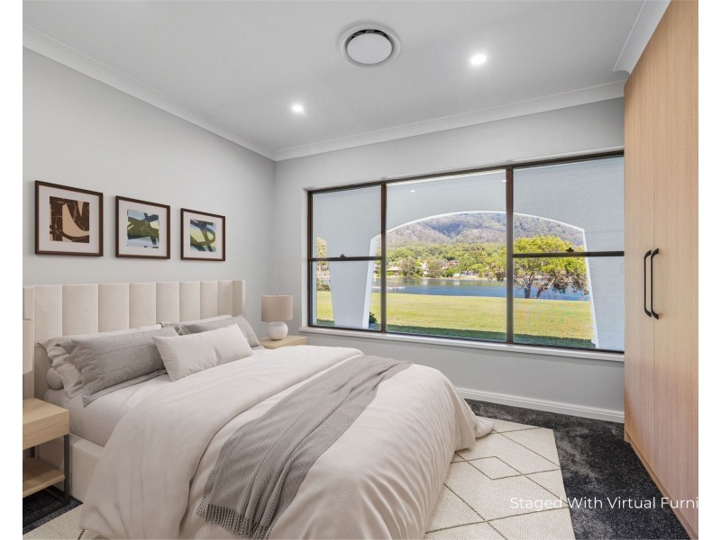 2 Bay Street, Dunbogan NSW 2443