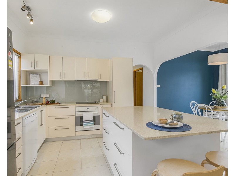 2 Baker Drive, Crescent Head NSW 2440
