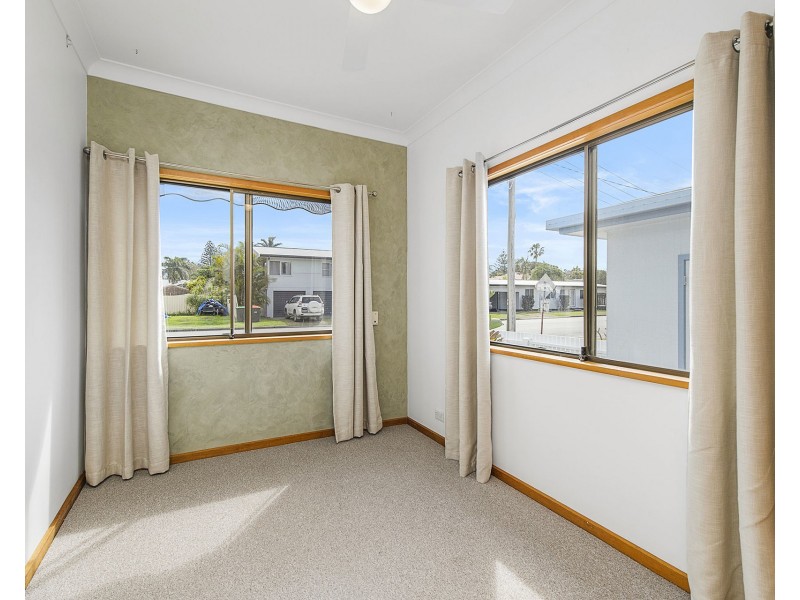 2 Baker Drive, Crescent Head NSW 2440