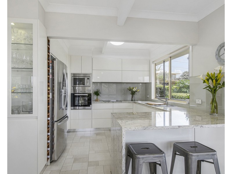 10 Skyline Crescent, Crescent Head NSW 2440