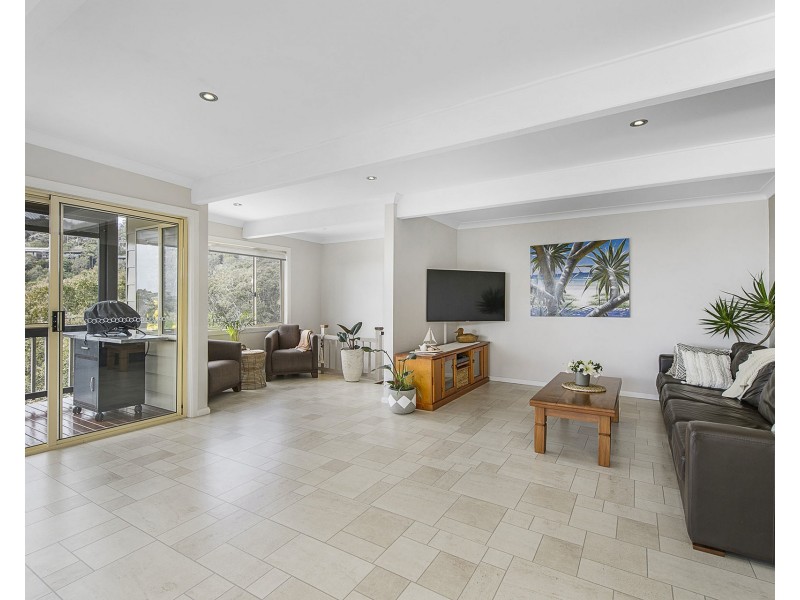 10 Skyline Crescent, Crescent Head NSW 2440