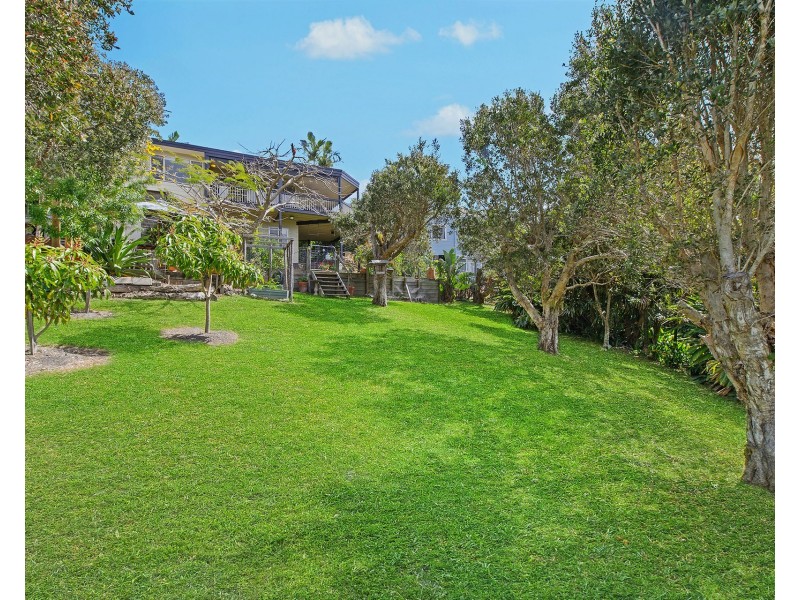 10 Skyline Crescent, Crescent Head NSW 2440
